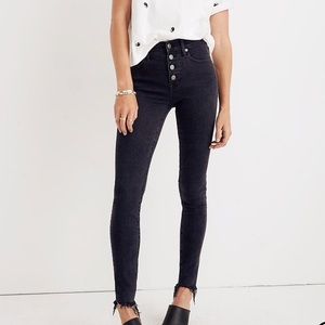 Madewell 9”  high rise skinny button front